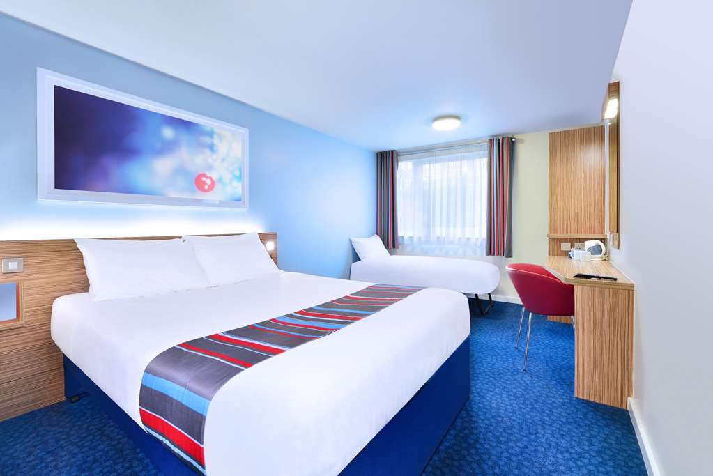 Travelodge London Greenwich High Road Room photo